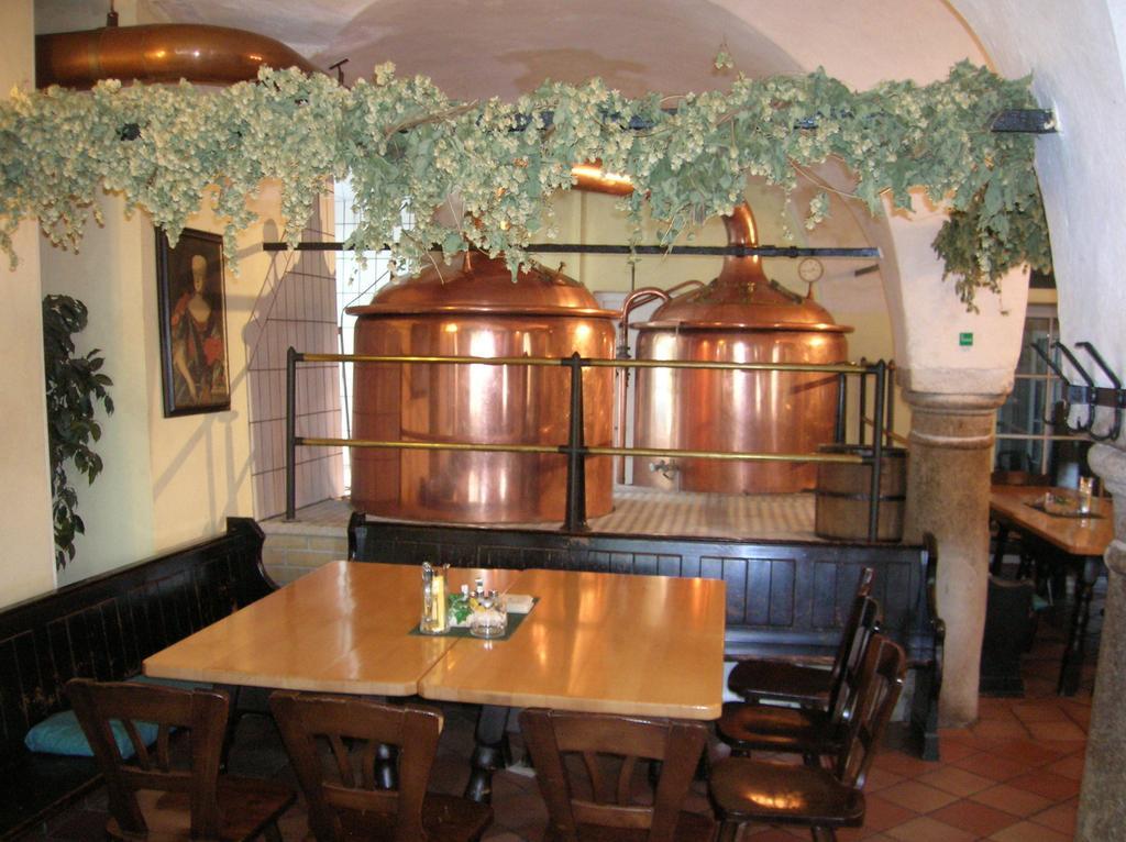 Schlossbrauerei Weinberg - Erste oö. Gasthausbrauerei Kefermarkt Exterior foto